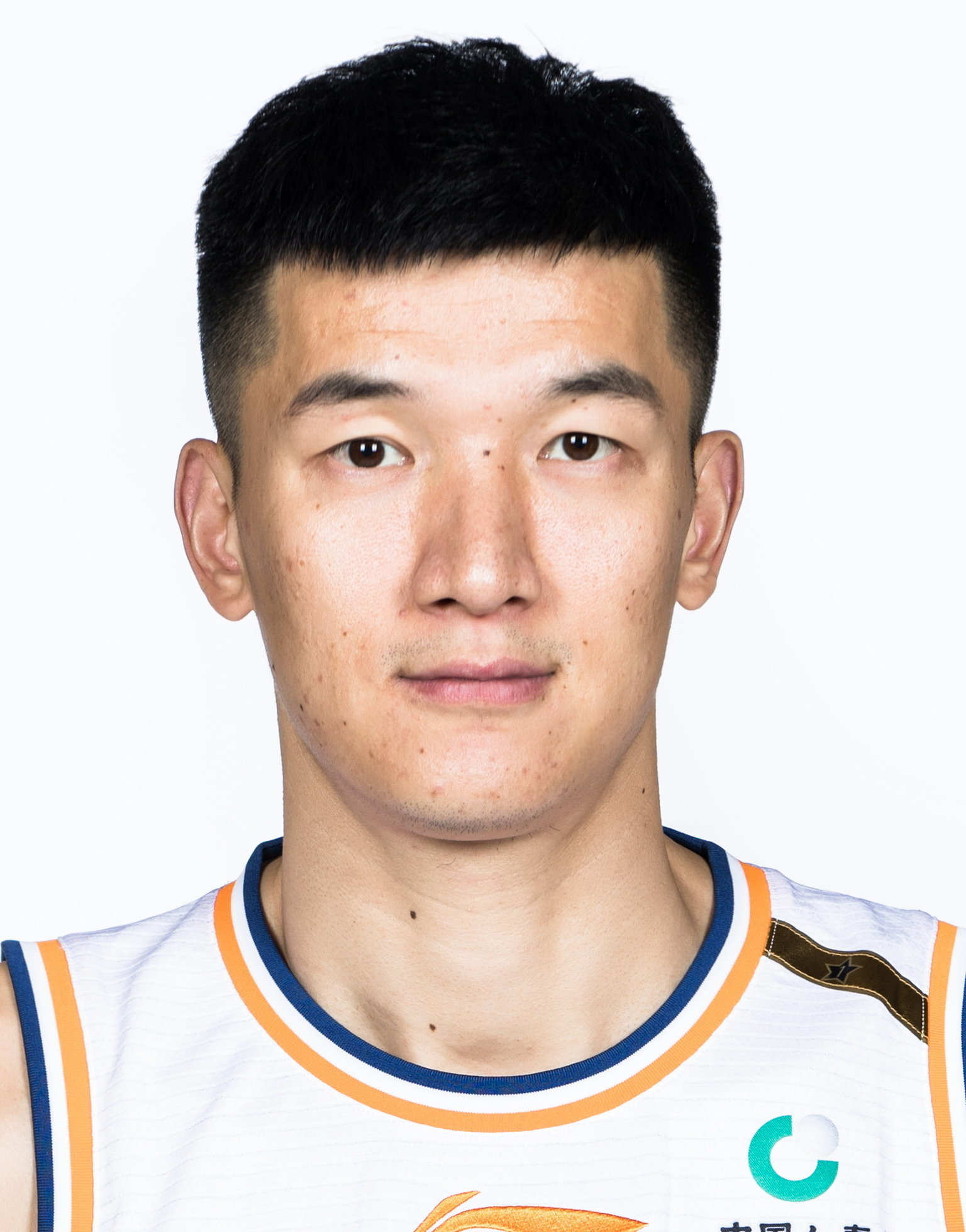 https://img.jryt.com.cn/img/basketball/player/312ec654b16eeadc1188204ee3ec9527.jpg